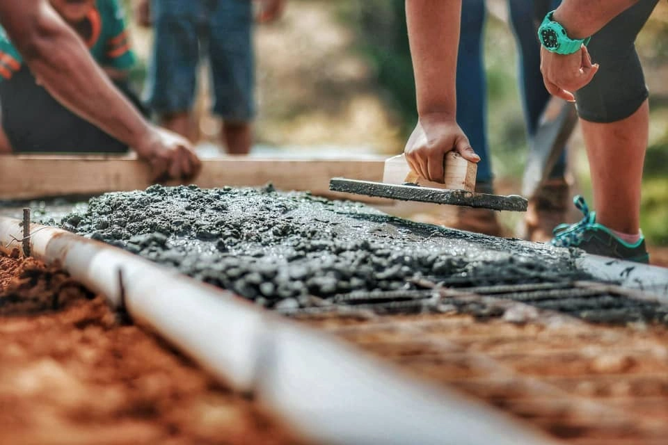 Béton bas carbone construction en RDC par LMC Holding SARL